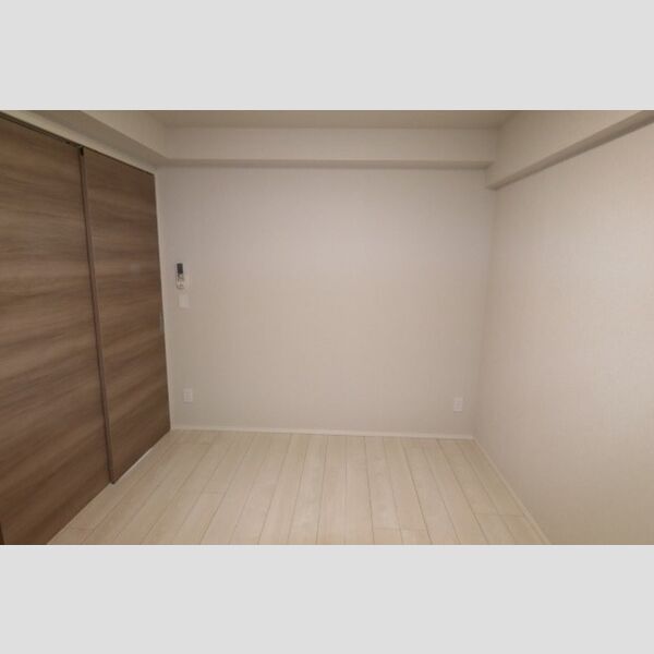 その他 (洋室6.1帖⓷)