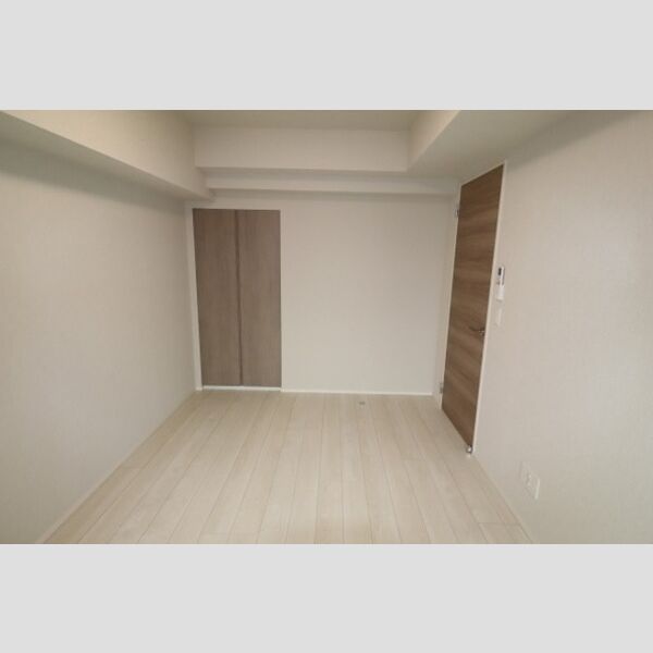 その他 (洋室6.8帖⓷)