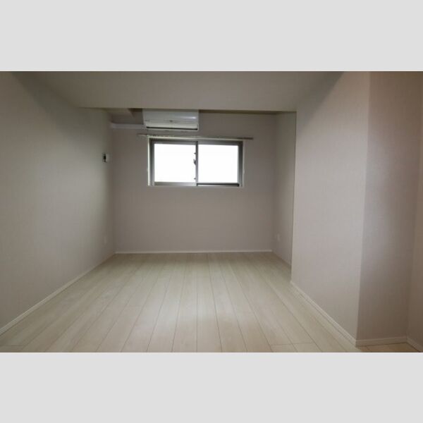 その他 (洋室7.2帖⓶)