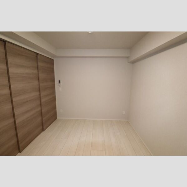 その他 (洋室6.1帖⓷)