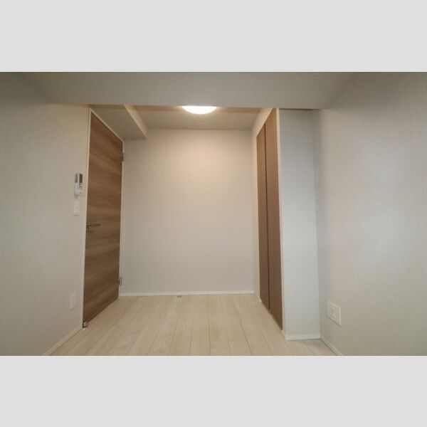 その他 (洋室5.4帖⓷)