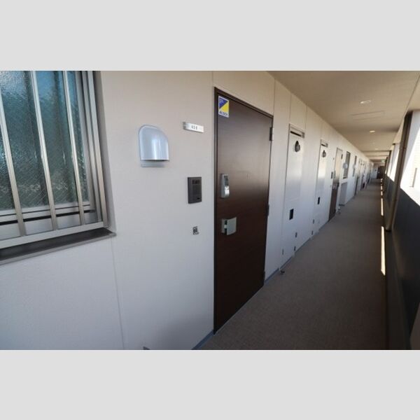 玄関 (玄関ドア)