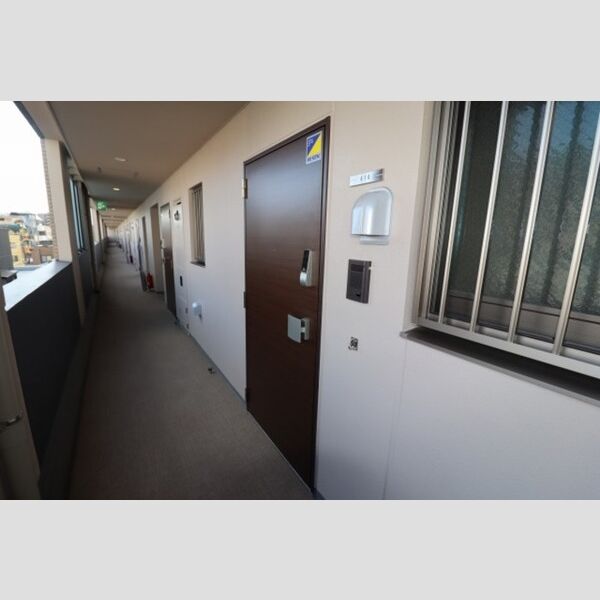 玄関 (玄関ドア)