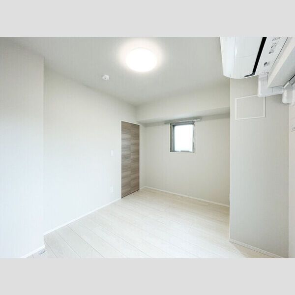 その他 (洋室5.6帖⓶)