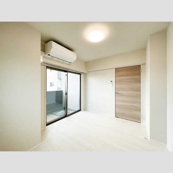 その他 (洋室5.6帖⓵)