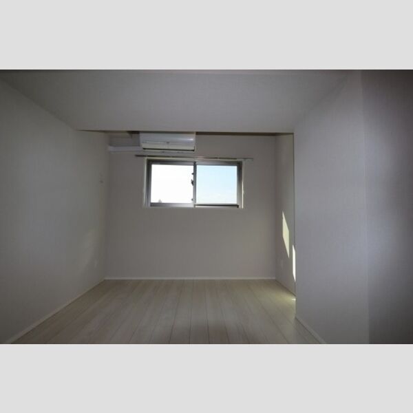 その他 (洋室7.2帖⓶)