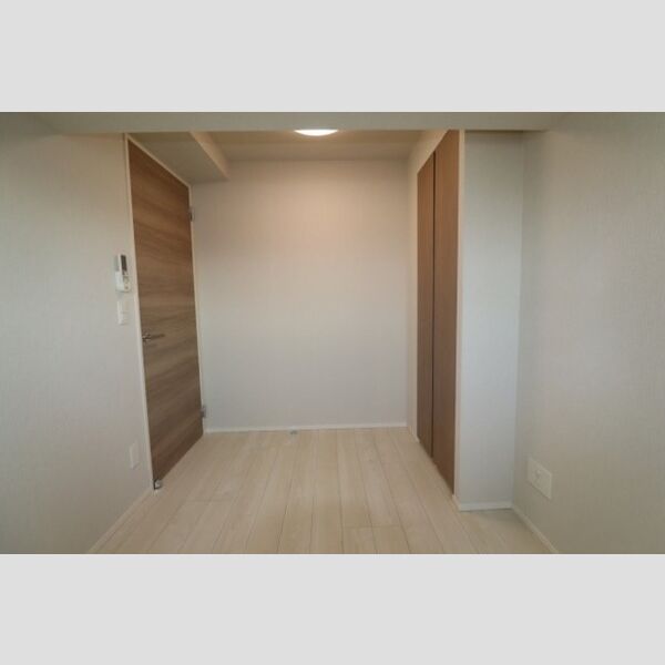 その他 (洋室5.4帖⓷)