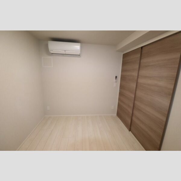 その他 (洋室5.2帖⓷)