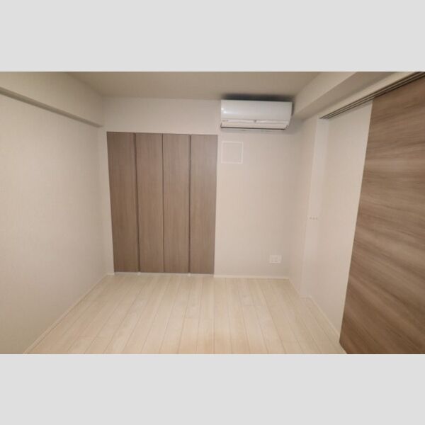 その他 (洋室6.1帖⓶)