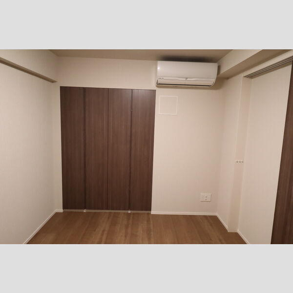 その他 (洋室6.1帖⓶)