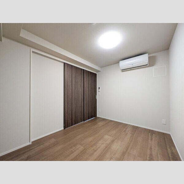 その他 (洋室5.2帖⓷)