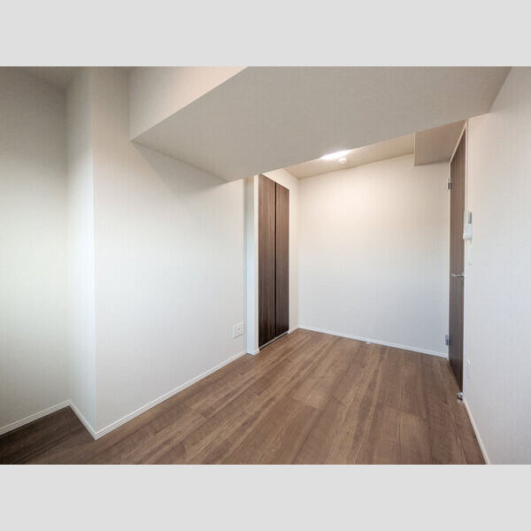 その他 (洋室5.4帖⓵)