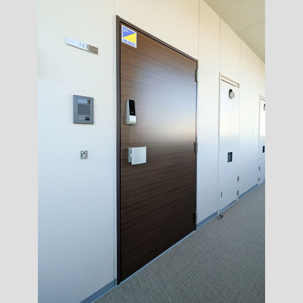 玄関 (玄関ドア)