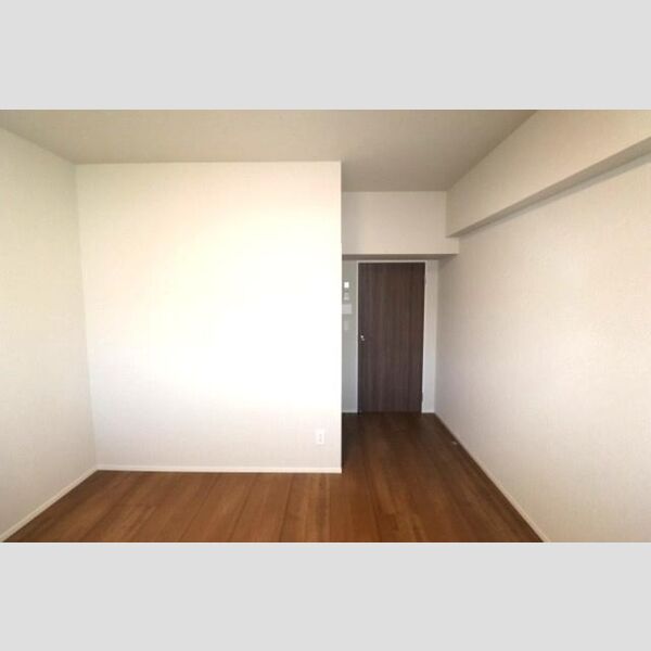 その他 (洋室9.3帖⓷)