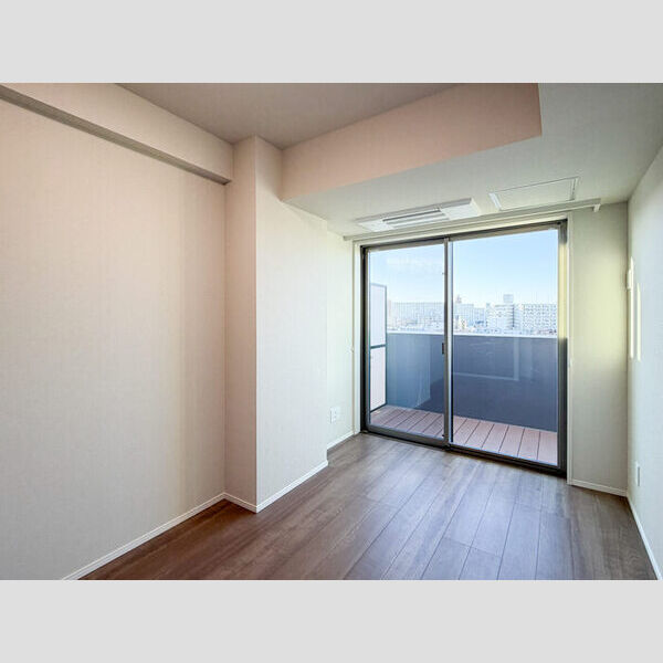 その他 (洋室7.4帖⓵)