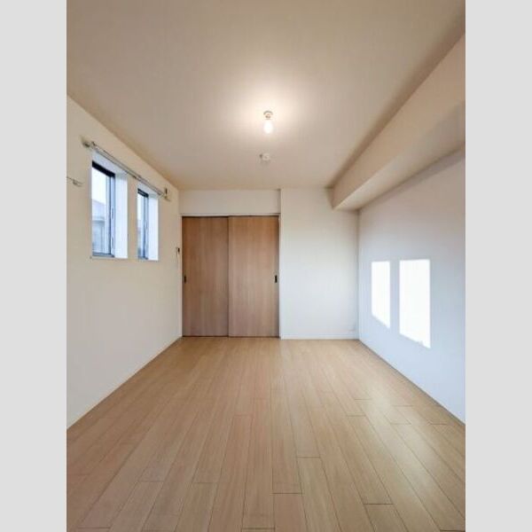 その他 (洋室7、4帖)