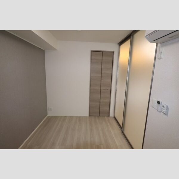 その他 (洋室④)