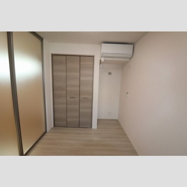 その他 (洋室④)