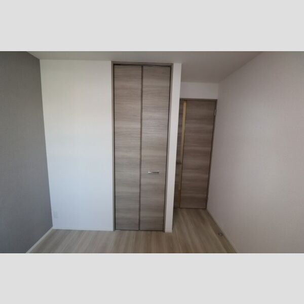 その他 (洋室4.6帖⓷テラス側)