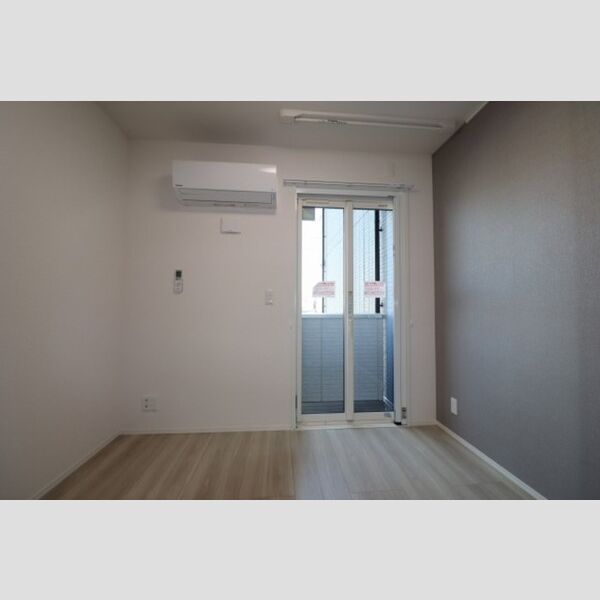 その他 (洋室4.6帖⓶テラス側)