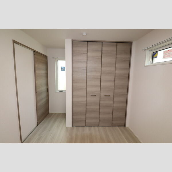 その他 (洋室5.8帖⓷)