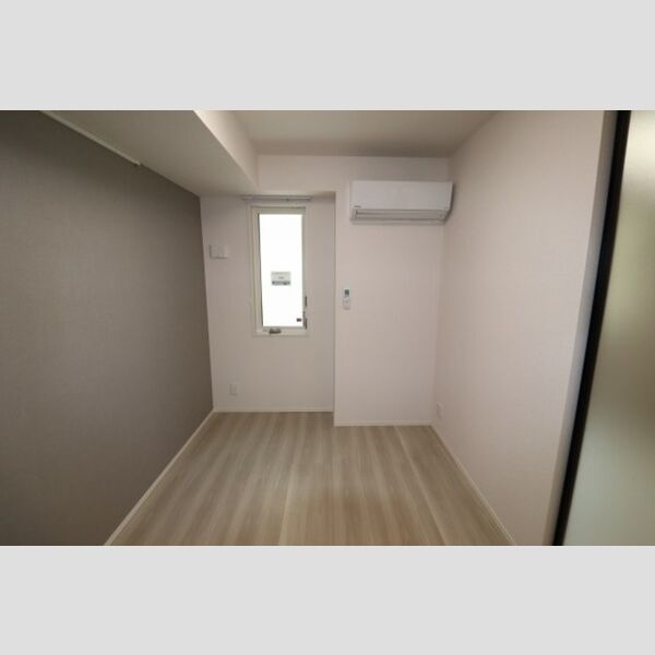 その他 (テラス側洋室⓶)