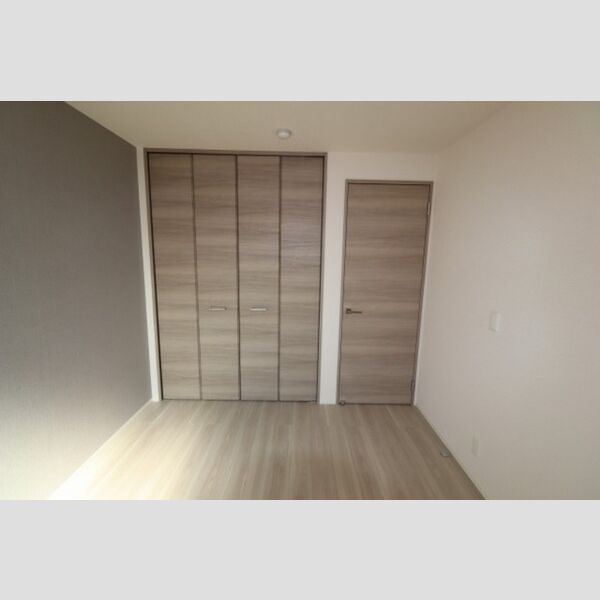 その他 (洋室5.3帖⓷)