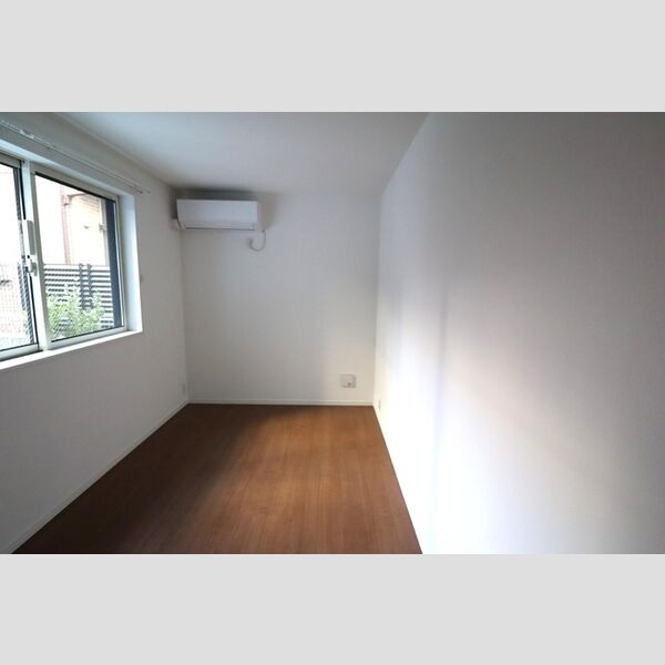 その他 (洋室5.6帖⓶)