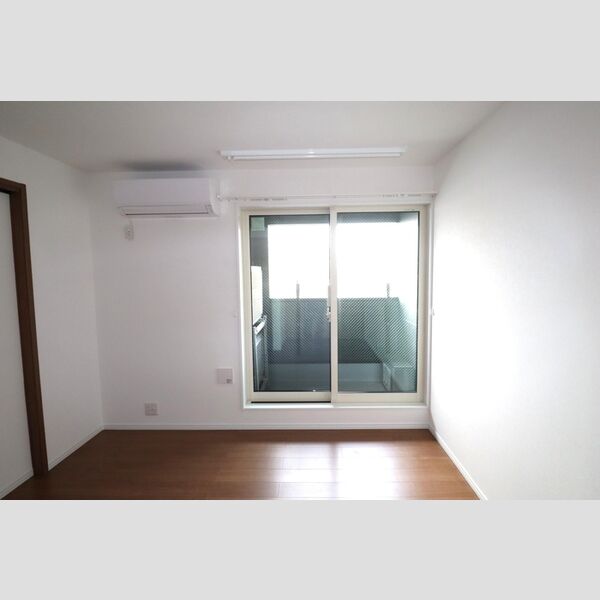 その他 (洋室5.9帖⓶)