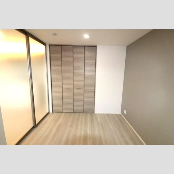 その他 (洋室6.1帖⓷)