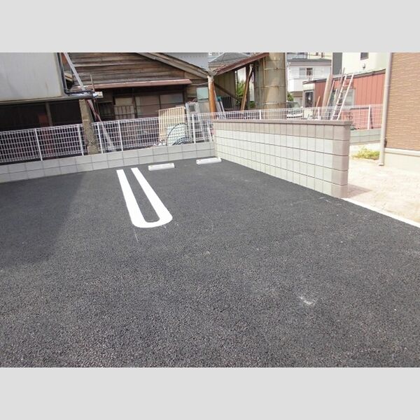 駐車場 (駐車場)