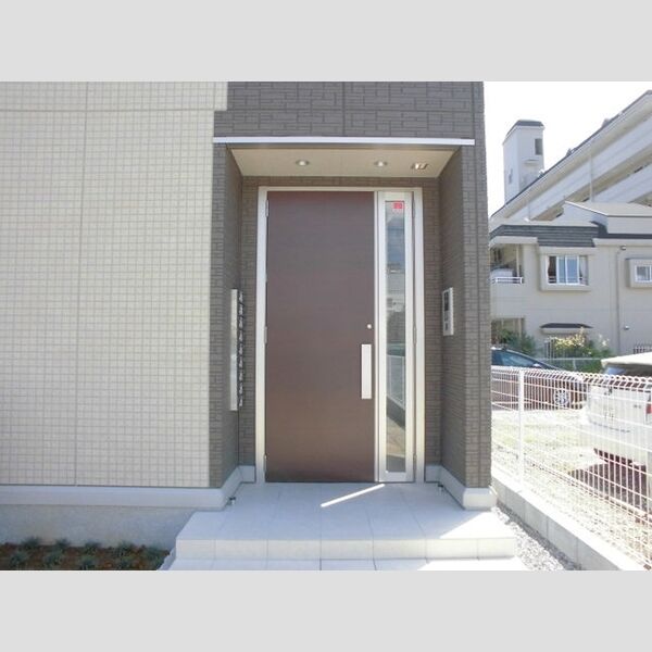 エントランス (エントランス)