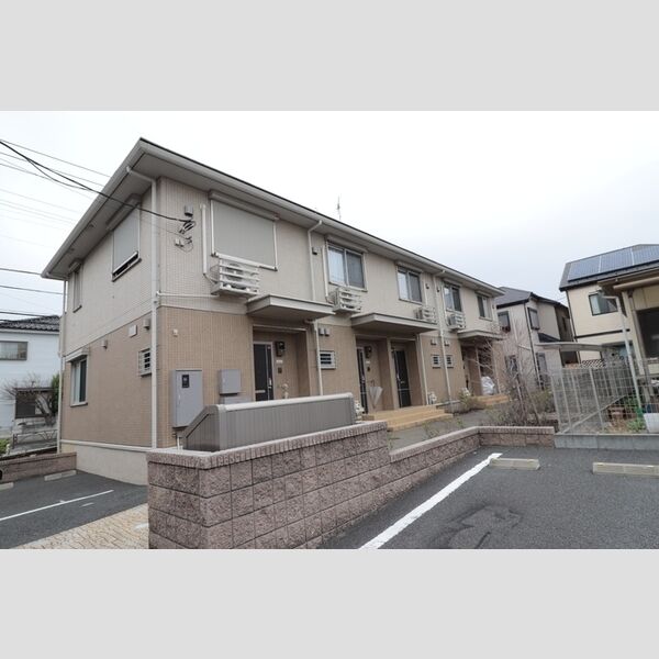 エントランス (エントランス)