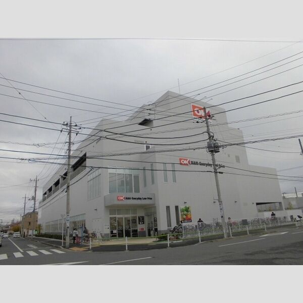 現地周辺 (オーケー四つ木店77m)
