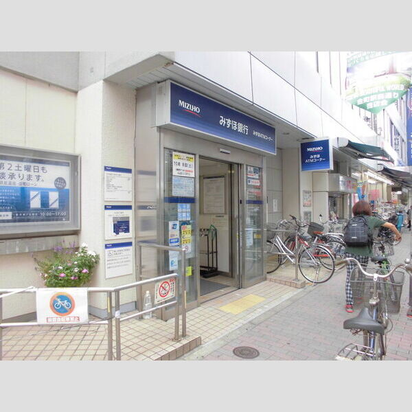 現地周辺 (みずほ銀行金町支店まで約1,300m)