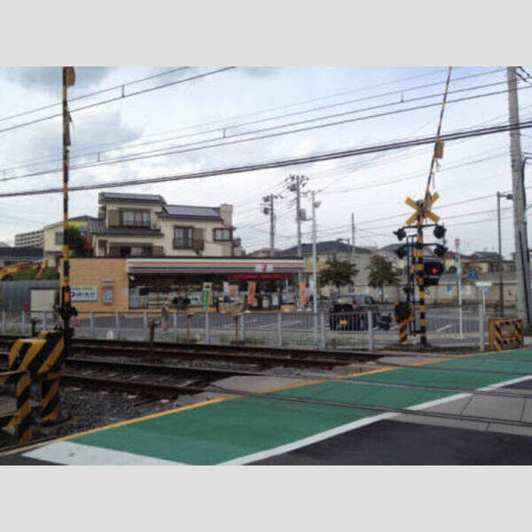 現地周辺 (セブンイレブン葛飾鎌倉かなえ通り店まで約280メートル)
