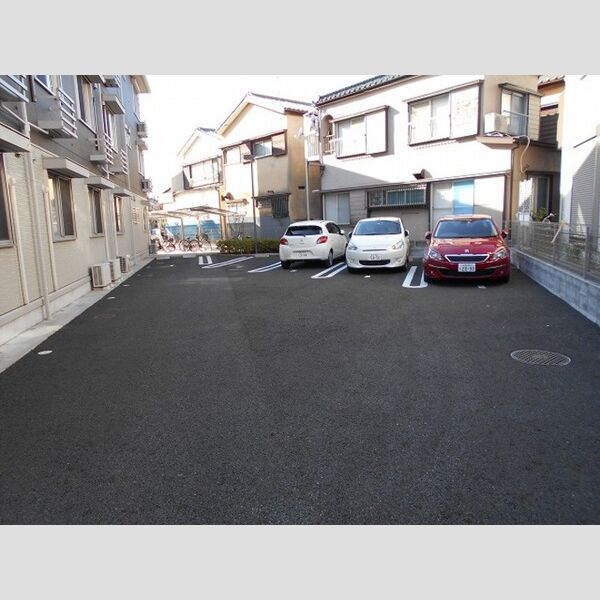 駐車場 (駐車場)