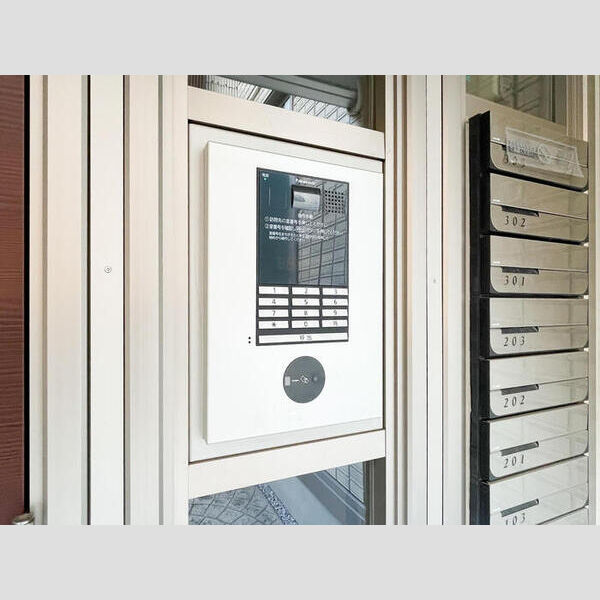 現地周辺 (オートロック)