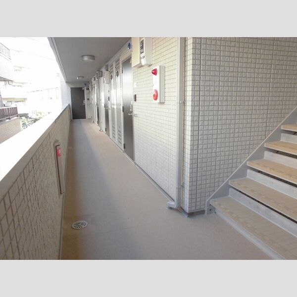 現地周辺 (通路)