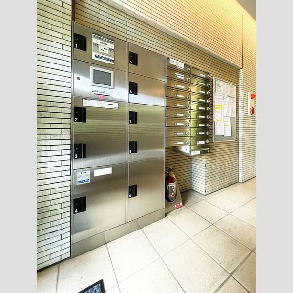 現地周辺 (宅配ボックス・ポスト)