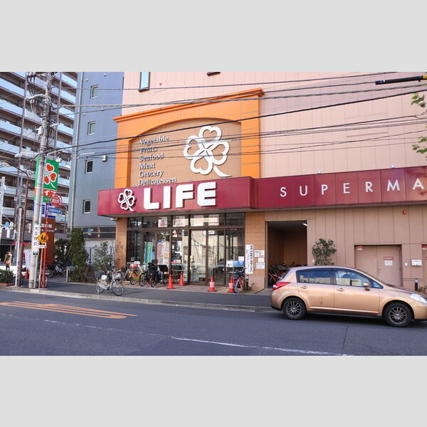 現地周辺 (ライフ神田和泉町店(約226m))