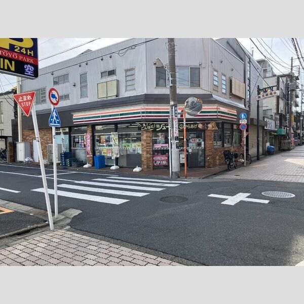 現地周辺 (セブンイレブン柴又駅前店　458m)