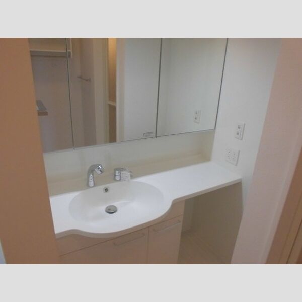 洗面所 (洗面化粧台)