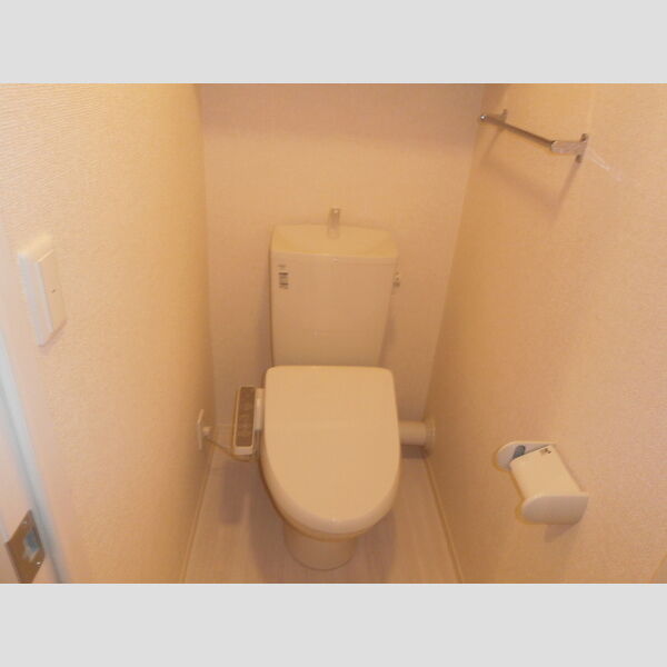 トイレ (温水洗浄暖房便座)