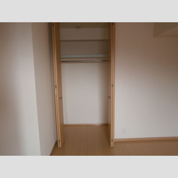 収納 (クローゼット)