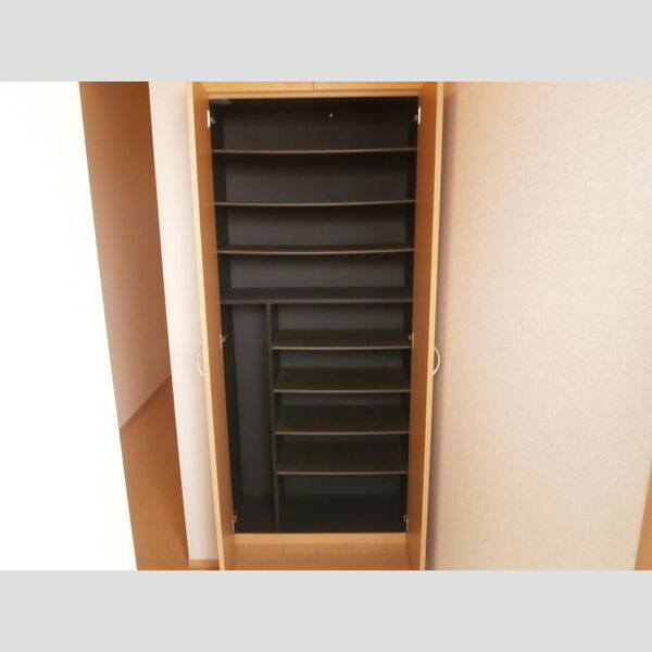 収納 (シューズボックス)