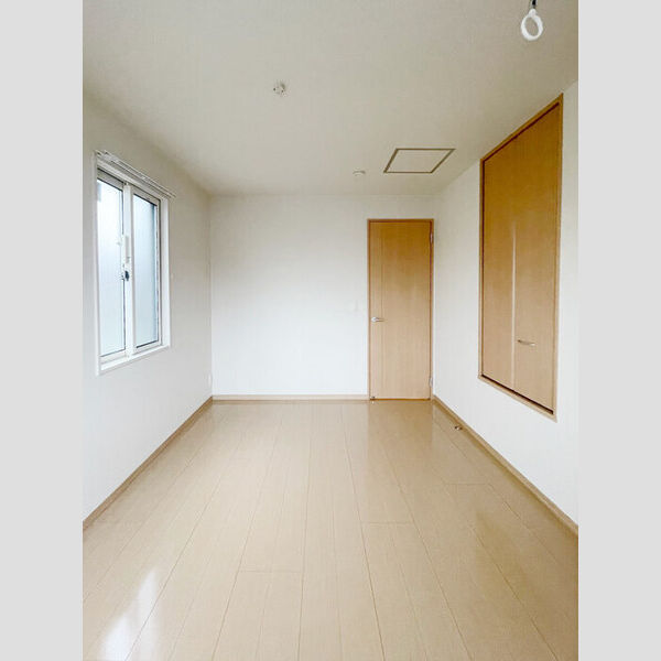 その他 (洋室)