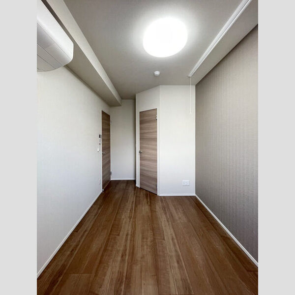 その他 (洋室)