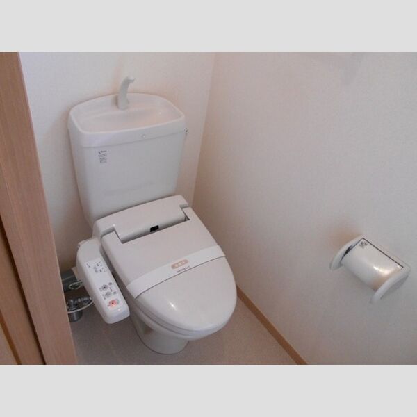 トイレ (温水洗浄暖房便座)