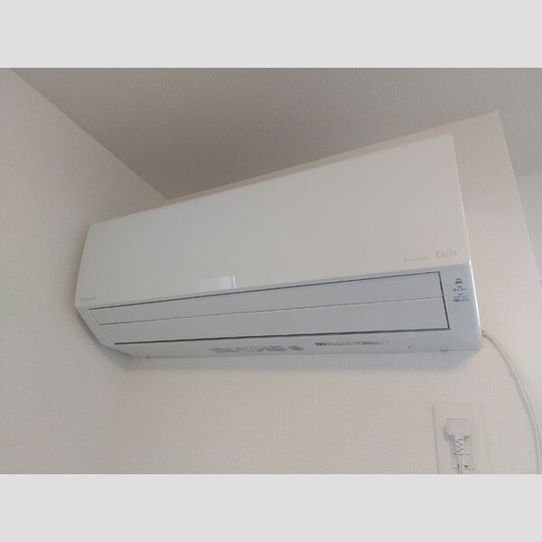 その他設備 (エアコン)